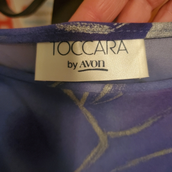 Toccara Avon Bell Sleeve Maxi Dress - Picture 3 of 6